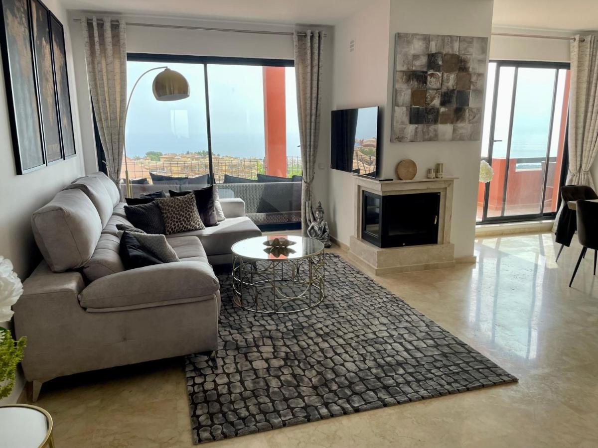 Calahonda Luxury Apartment With A Stunning Sea View Михас Экстерьер фото