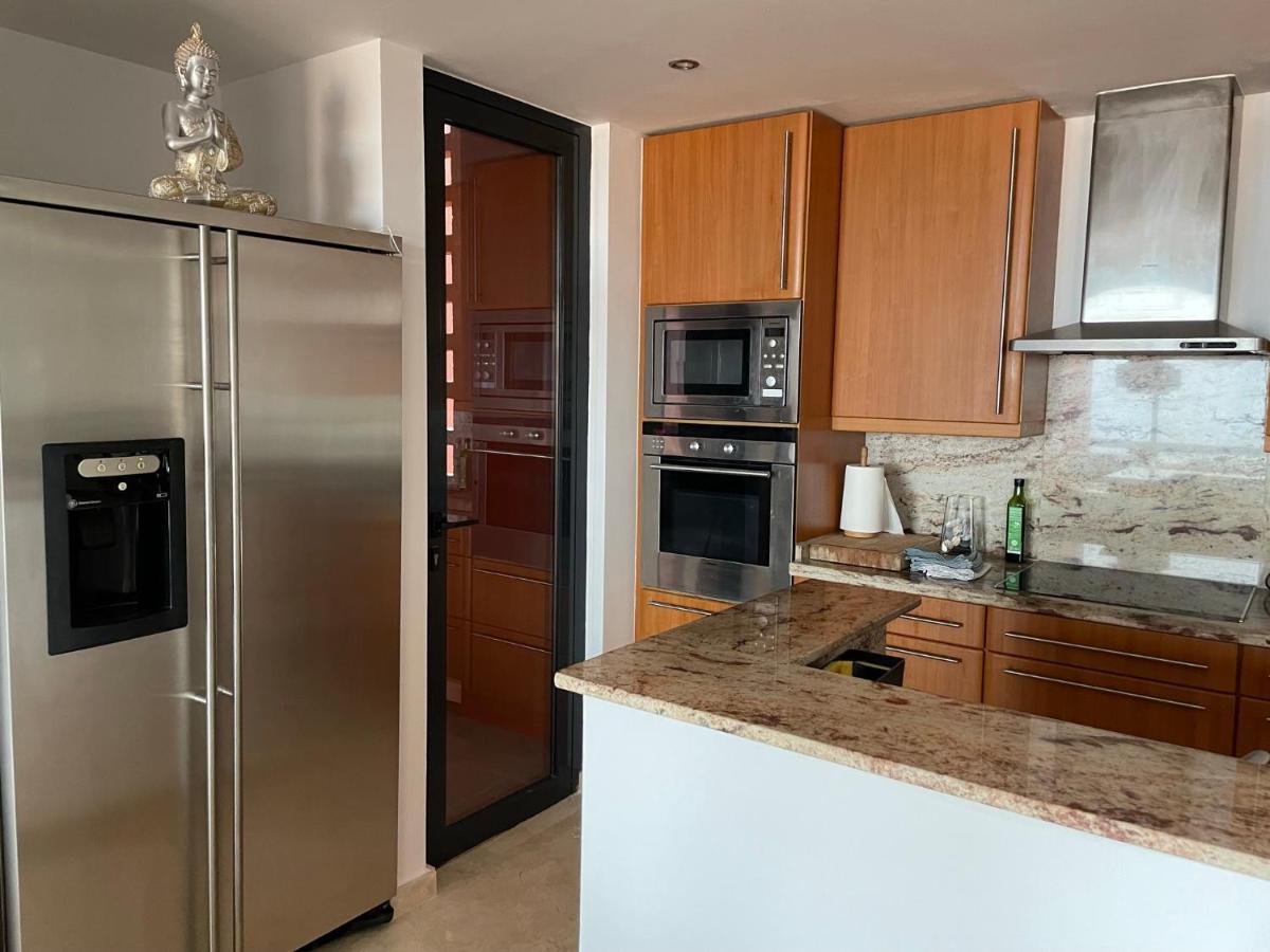 Calahonda Luxury Apartment With A Stunning Sea View Михас Экстерьер фото